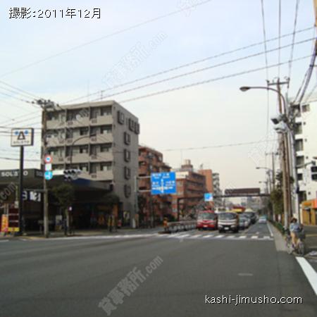  前面道路（環状七号線）