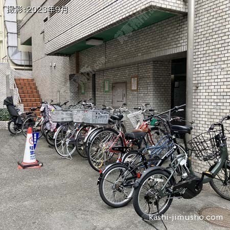 駐輪場