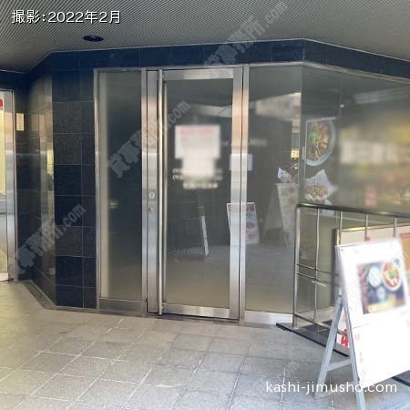貸室入口(1階)