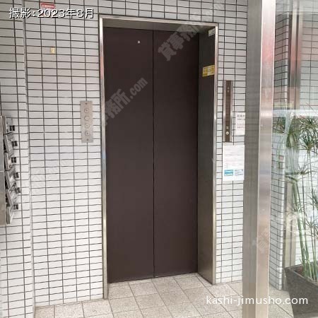 エレベーター