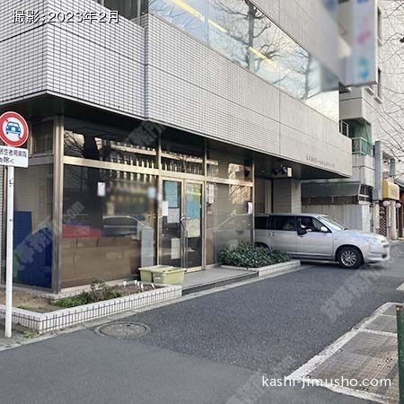 ビル前面