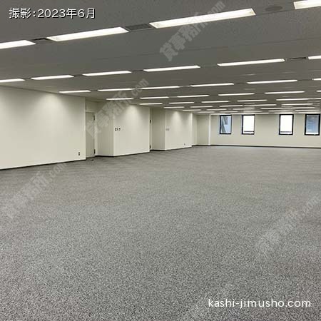 貸室内(8階)