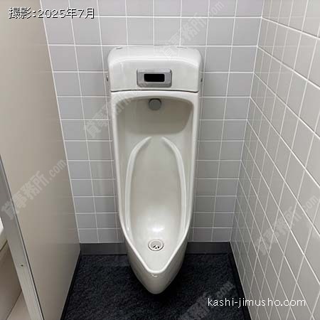 男性トイレ