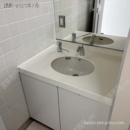 男性トイレ