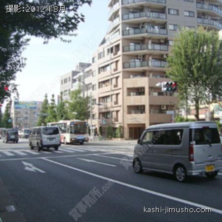 前面道路 