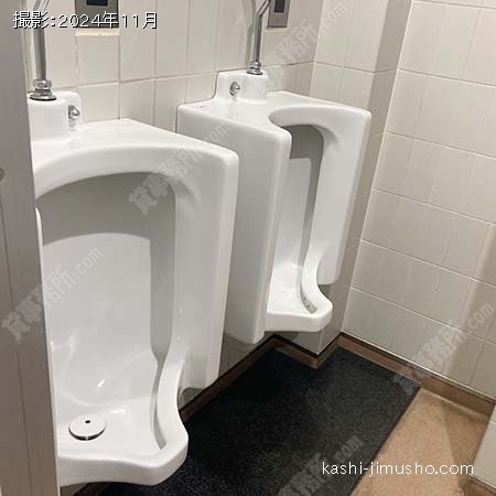 男性トイレ