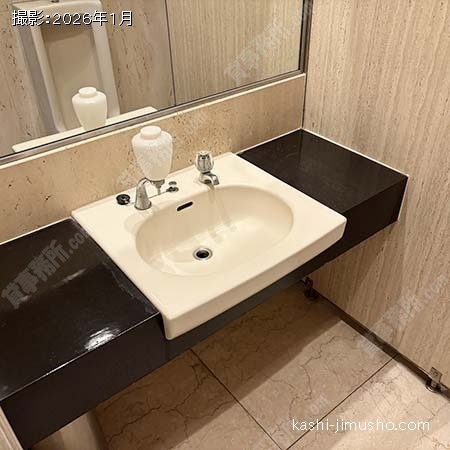 男性トイレ 男性トイレ