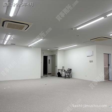 貸室内(3階302号室）