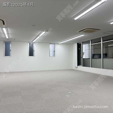 貸室内(3階302号室）