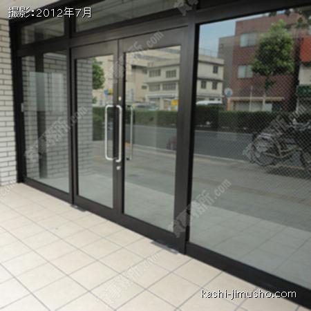  貸室入口