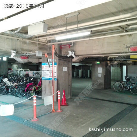 駐輪場