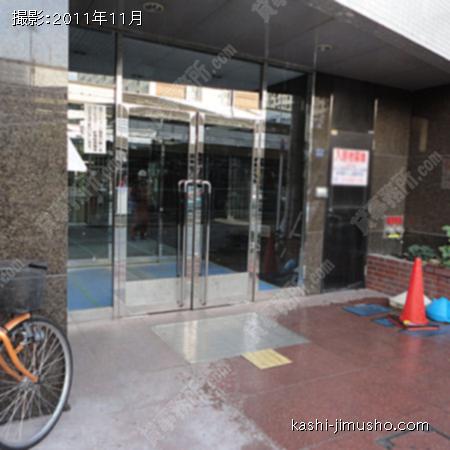 入口周辺 