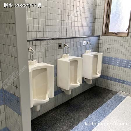 男性トイレ