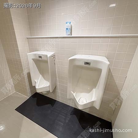 男性トイレ