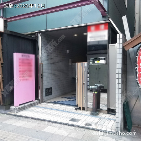 ビル入口