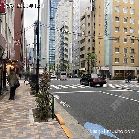 前面道路(外堀通り）