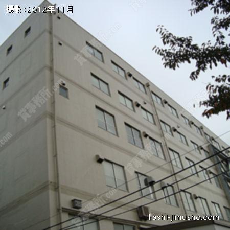ビル背面 