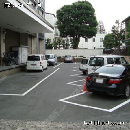 駐車場 