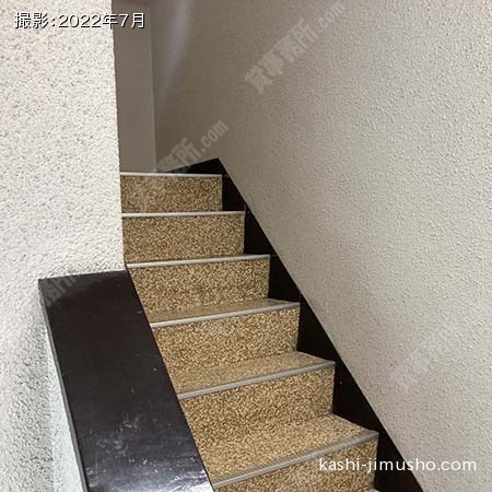 共用階段