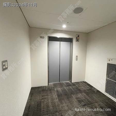 貨物用エレベーター