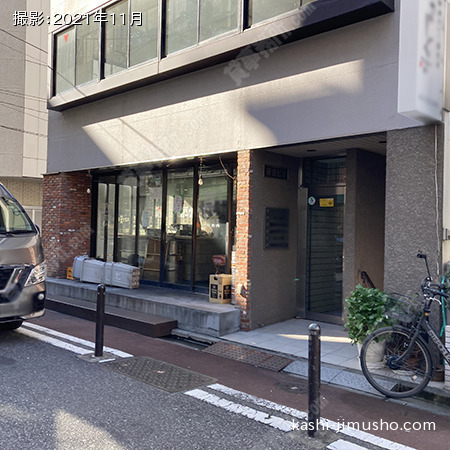 ビル前面
