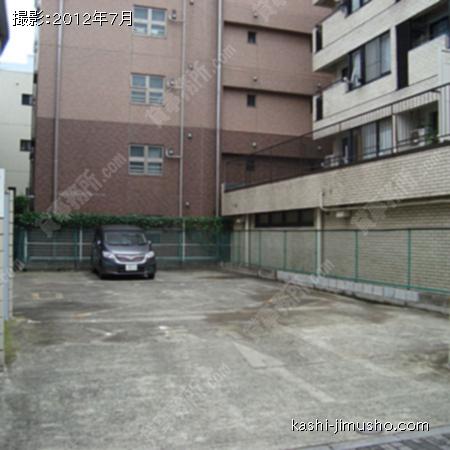駐車場 