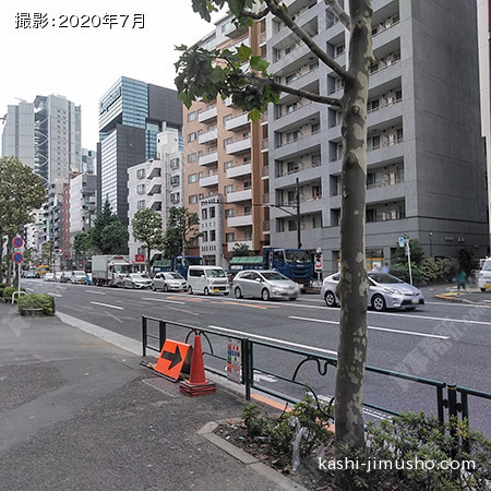 前面道路(青梅街道）