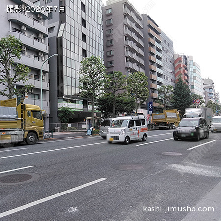前面道路(青梅街道）