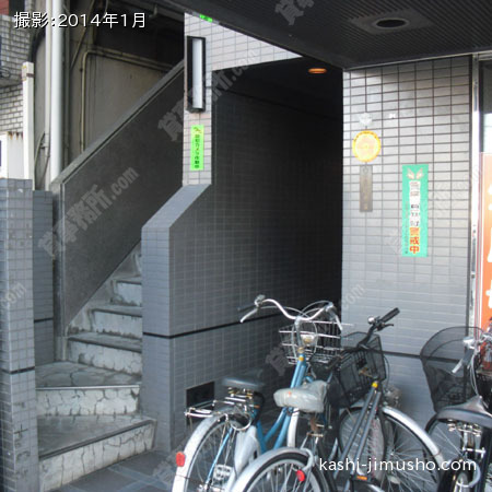 ビル入口