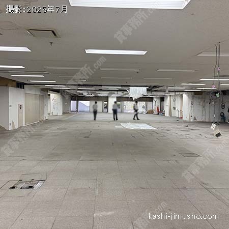 貸室内(B1階)
