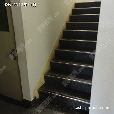 共用階段