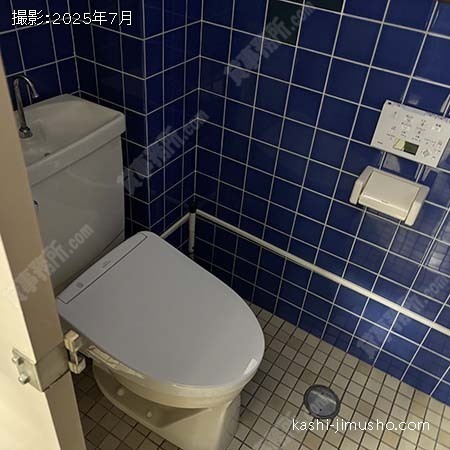 男性トイレ