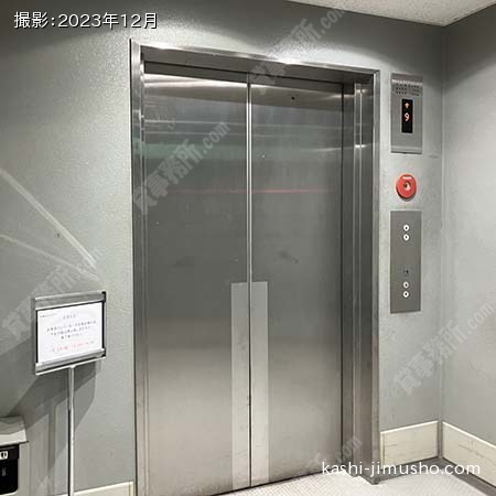貨物エレベーター