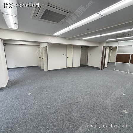 貸室内(2階) 貸室内(2階)