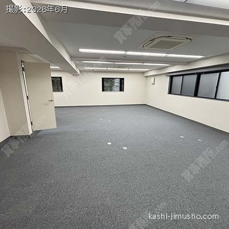 貸室内(2階) 貸室内(2階)