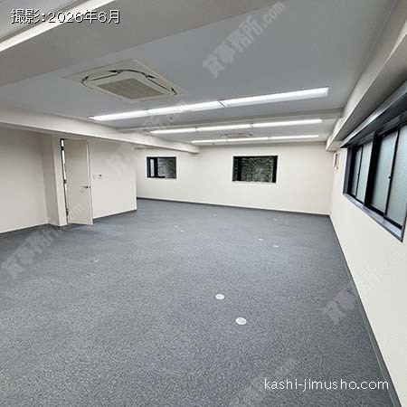 貸室内(2階) 貸室内(2階)