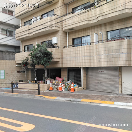 建物正面 建物正面