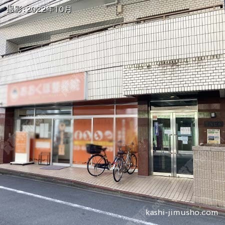 ビル前面