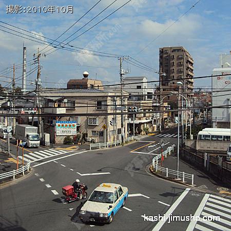 前面道路 