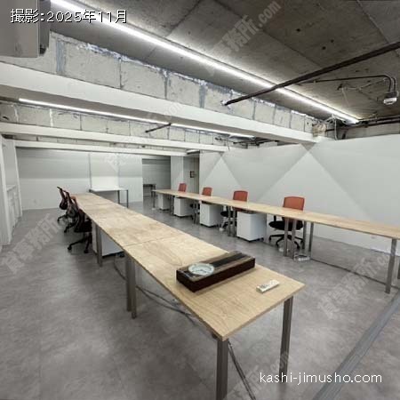 貸室内(2階) 貸室内(2階)