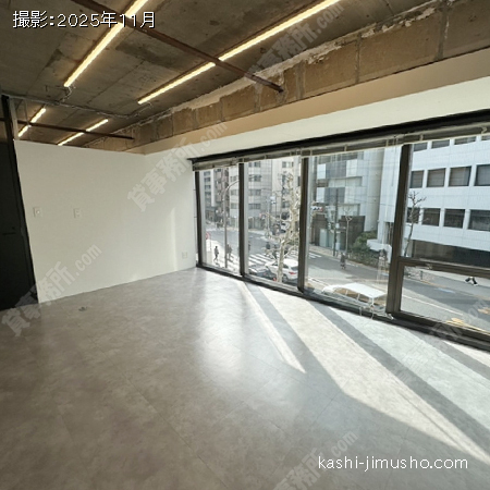 貸室内(2階) 貸室内(2階)