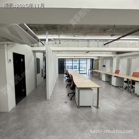 貸室内(2階) 貸室内(2階)