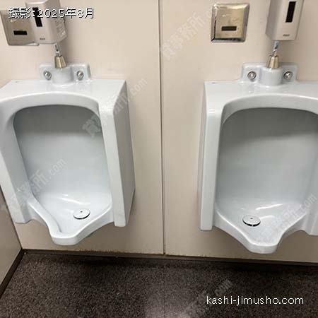 男性トイレ