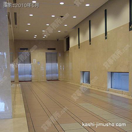 エントランスホール エントランスホール