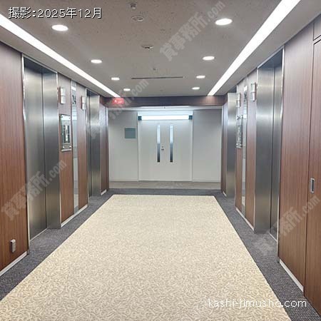 貸室階エレベーターホール 貸室階エレベーターホール
