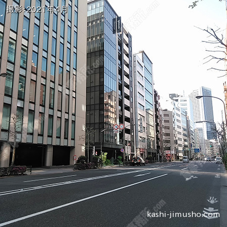 前面道路（外堀通り）