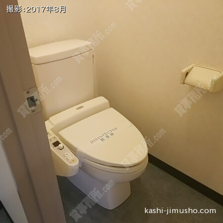 ２１３号室：男性トイレ③