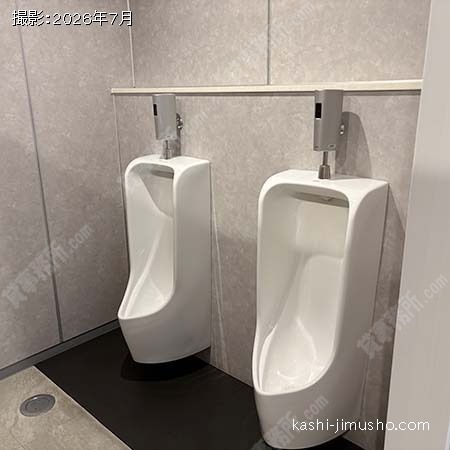 男性トイレ 男性トイレ