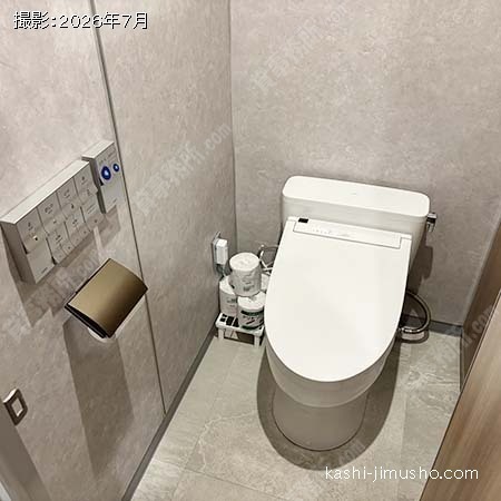 男性トイレ 男性トイレ