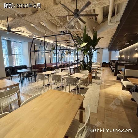 4階ラウンジ